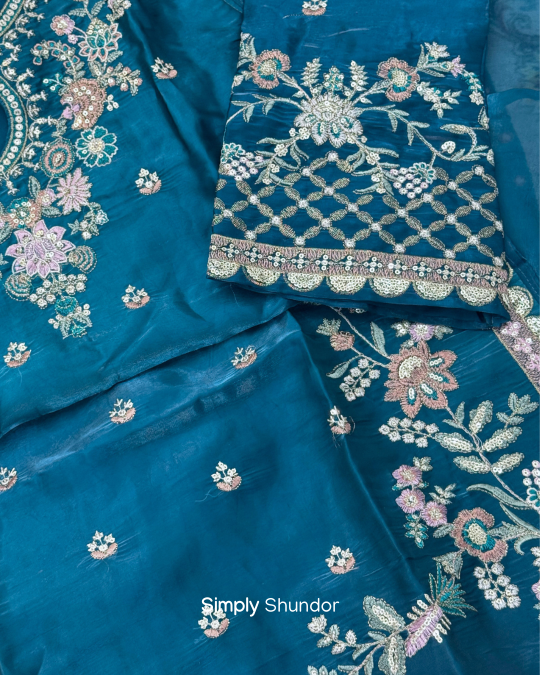 MAHRIN – SOFT COLLECTION